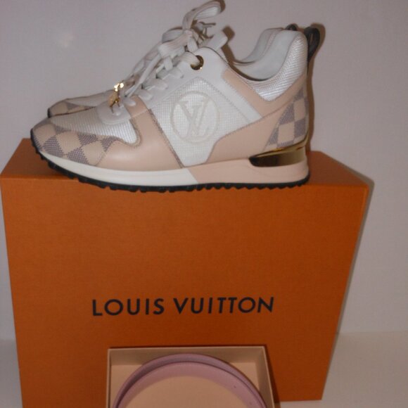 Louis Vuitton Run Away Sneakers Size 38/8 Women's Trainers Authentic W/ Box Lot - Picture 4 of 16